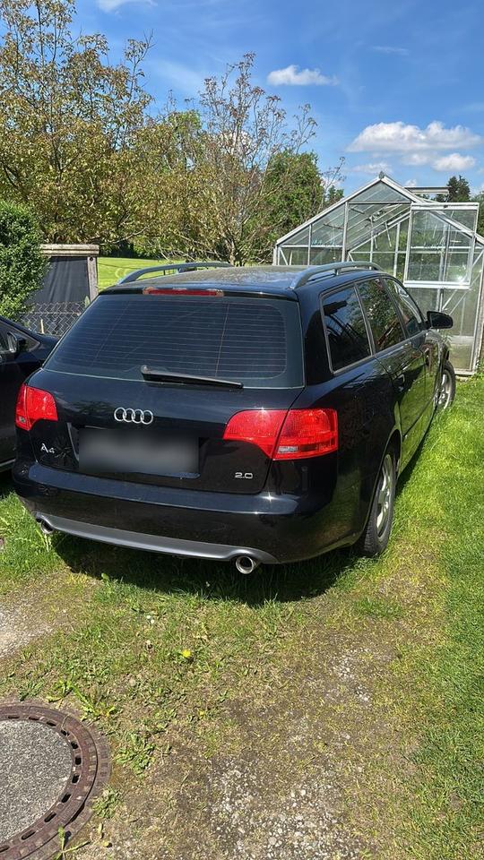 Audi A4 2005 — engine