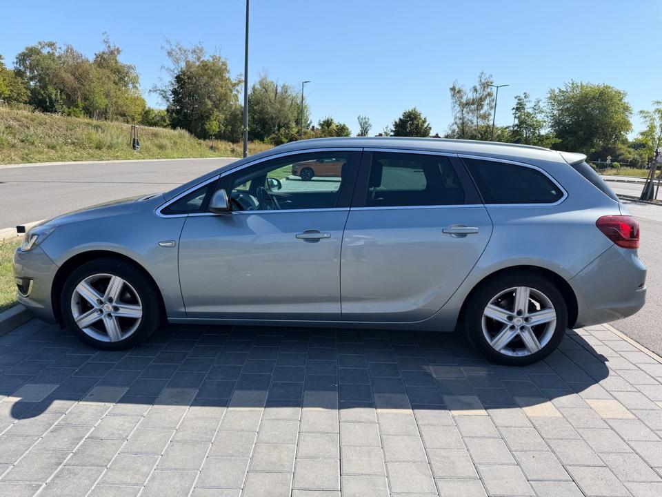 Opel Astra, 2014