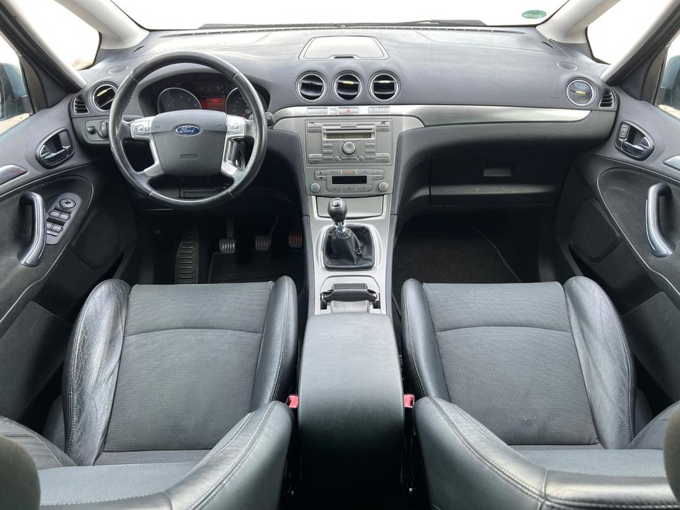 Ford S-Max 2007 — photo 19
