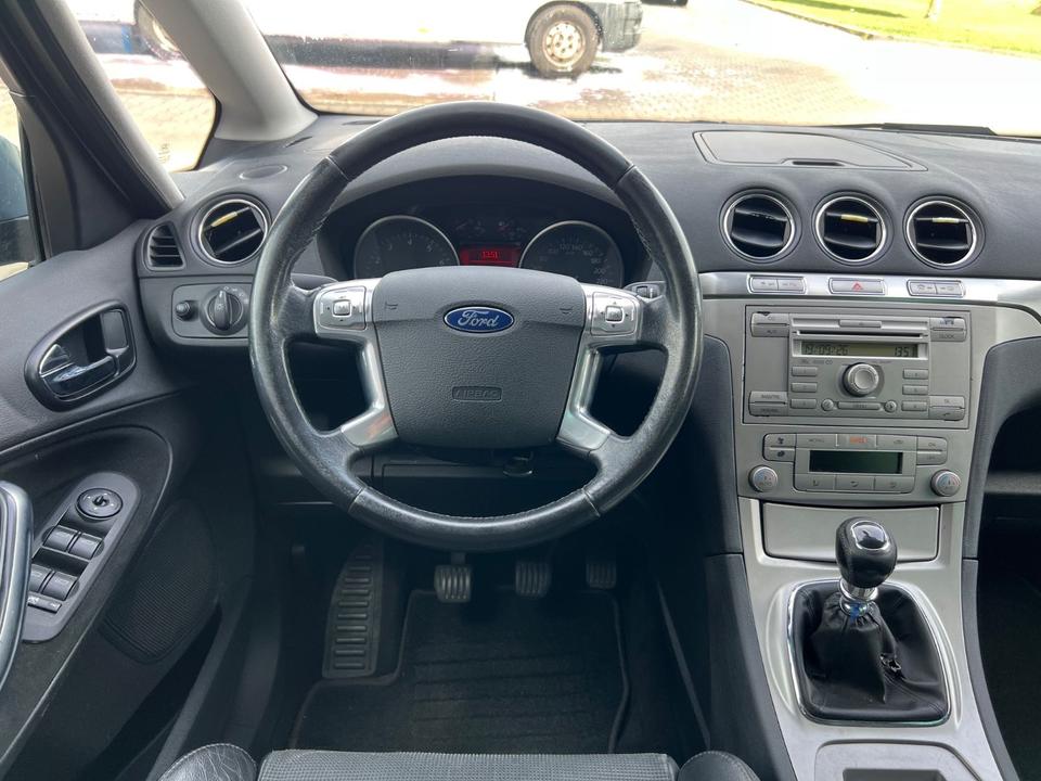 Ford S-Max 2007 — photo 21