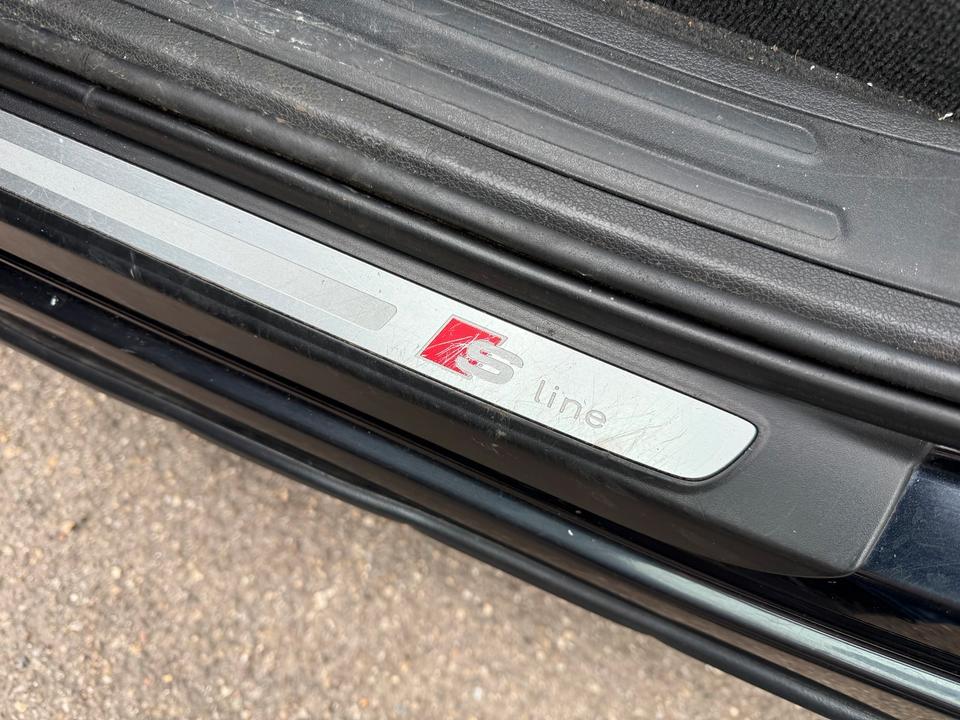 Audi Q7 2009 — photo 12