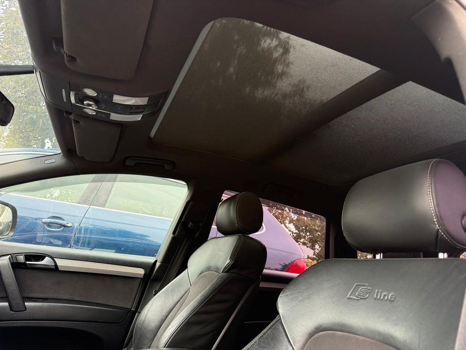 Audi Q7 2009 — photo 6