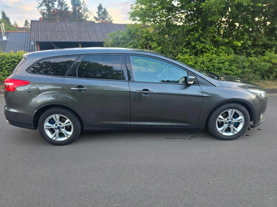 Ford Focus 2015 — photo 6