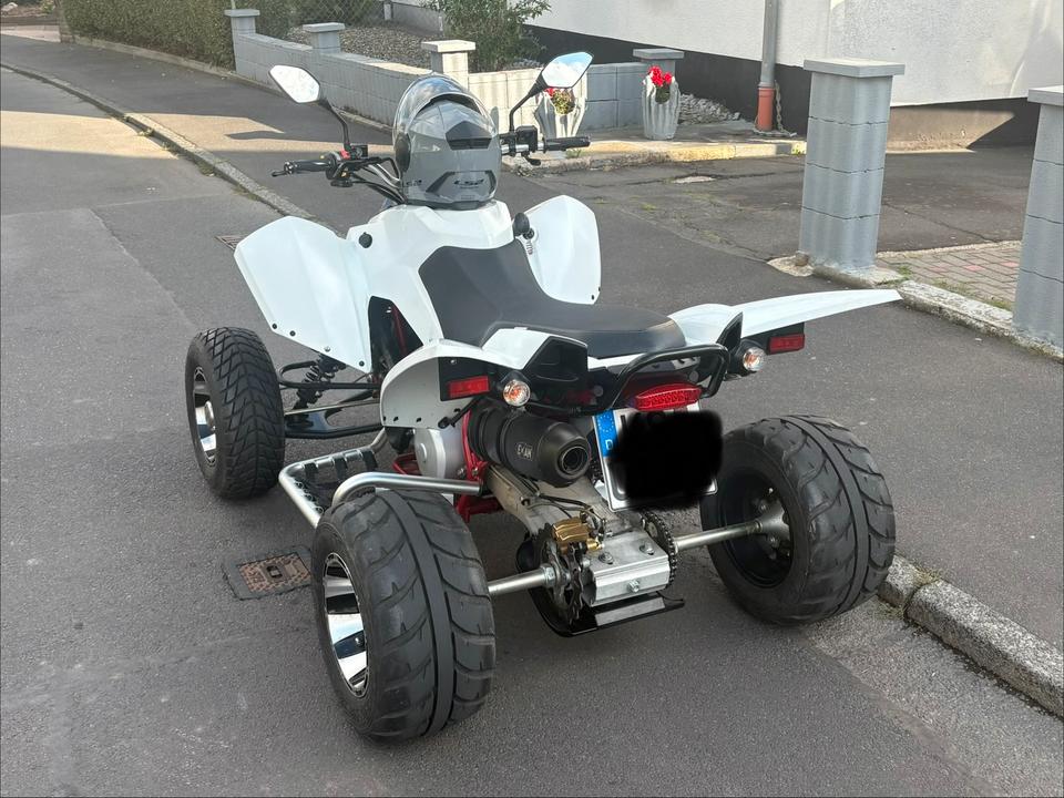 Weitere Motorräder Triton Access SM 400 2012 — салон