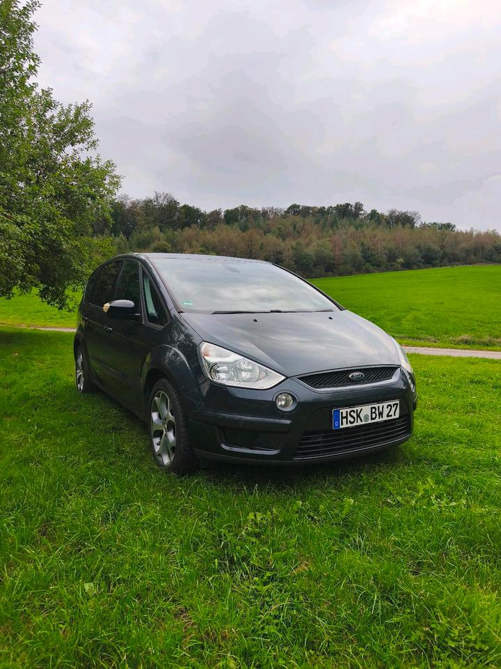 Ford S-Max 2006 — вигляд ззаду