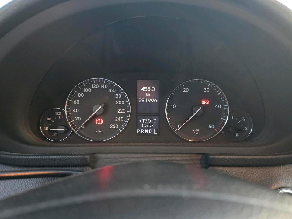 Mercedes Benz C 220 2004 — photo 12