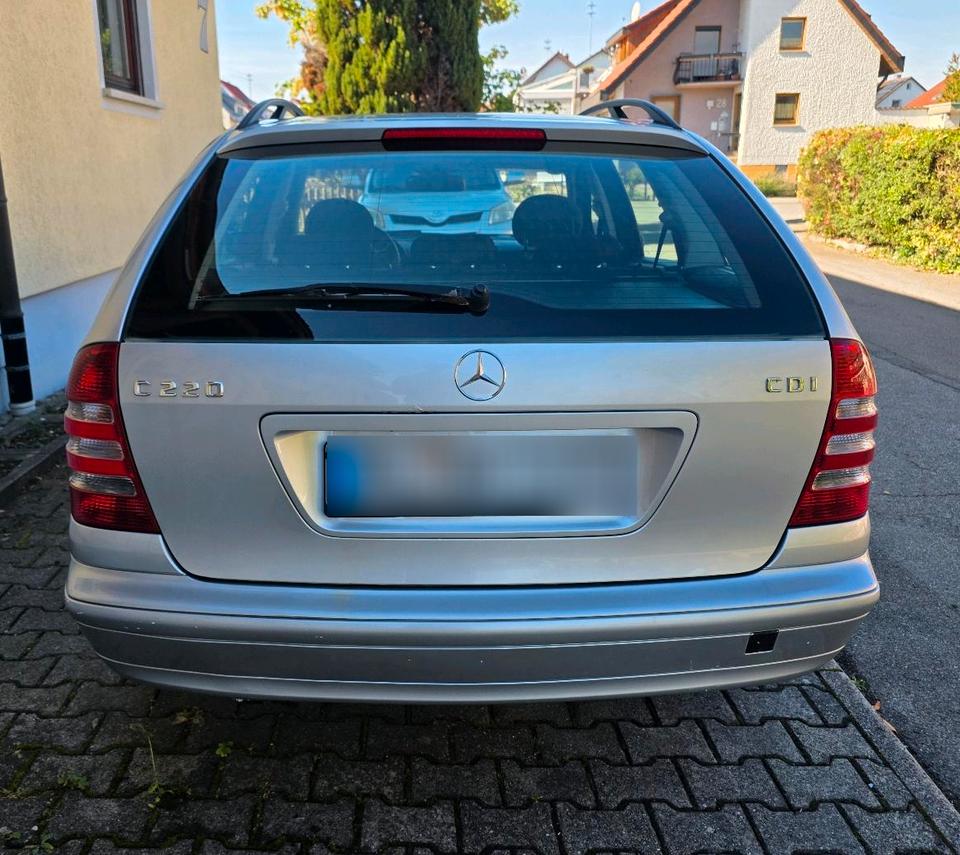 Mercedes Benz C 220 2004 — photo 8