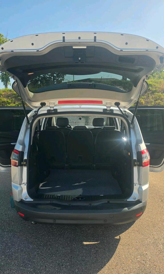 Ford S-Max 2014 — photo 12