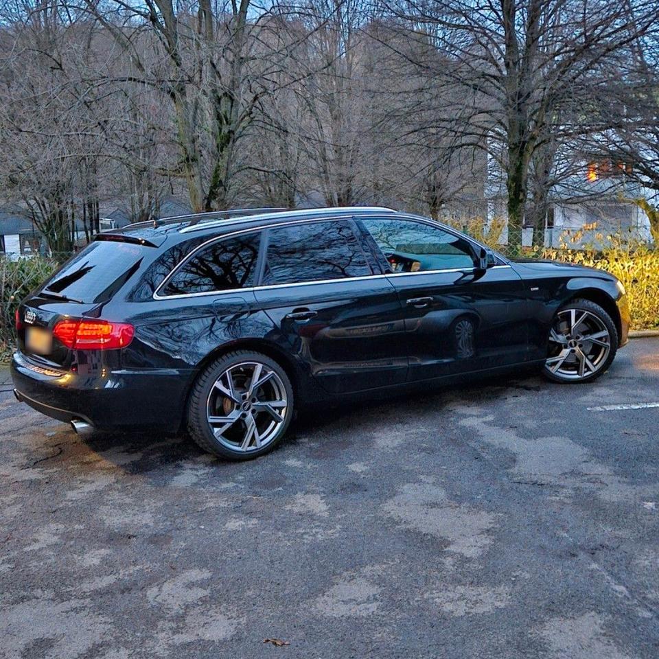 Audi A4, 2011