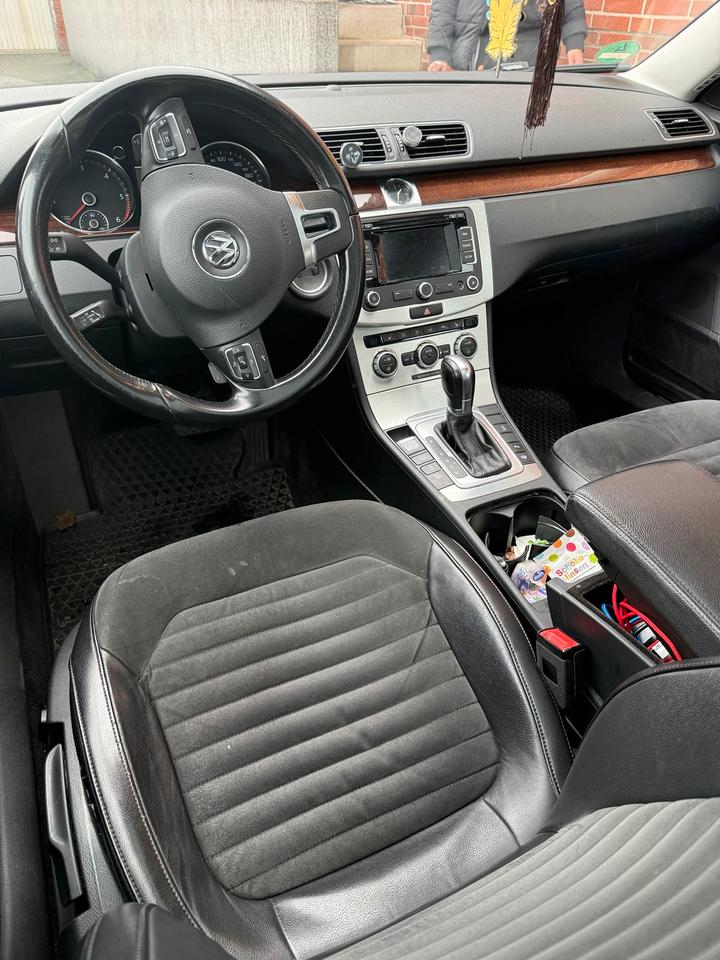 Volkswagen Passat Variant 2013 — photo 7