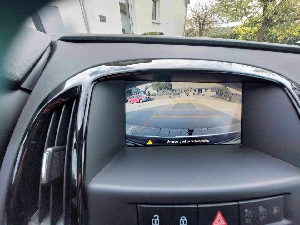 Opel Astra 2015 — photo 9