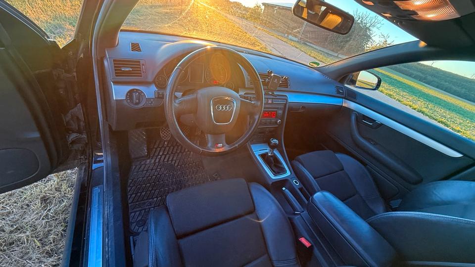 Audi A4 2007 — photo 10