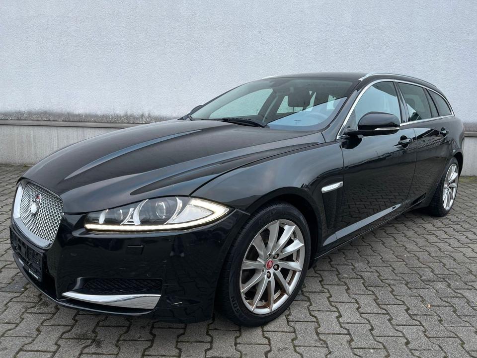 Jaguar XF 2014 — engine