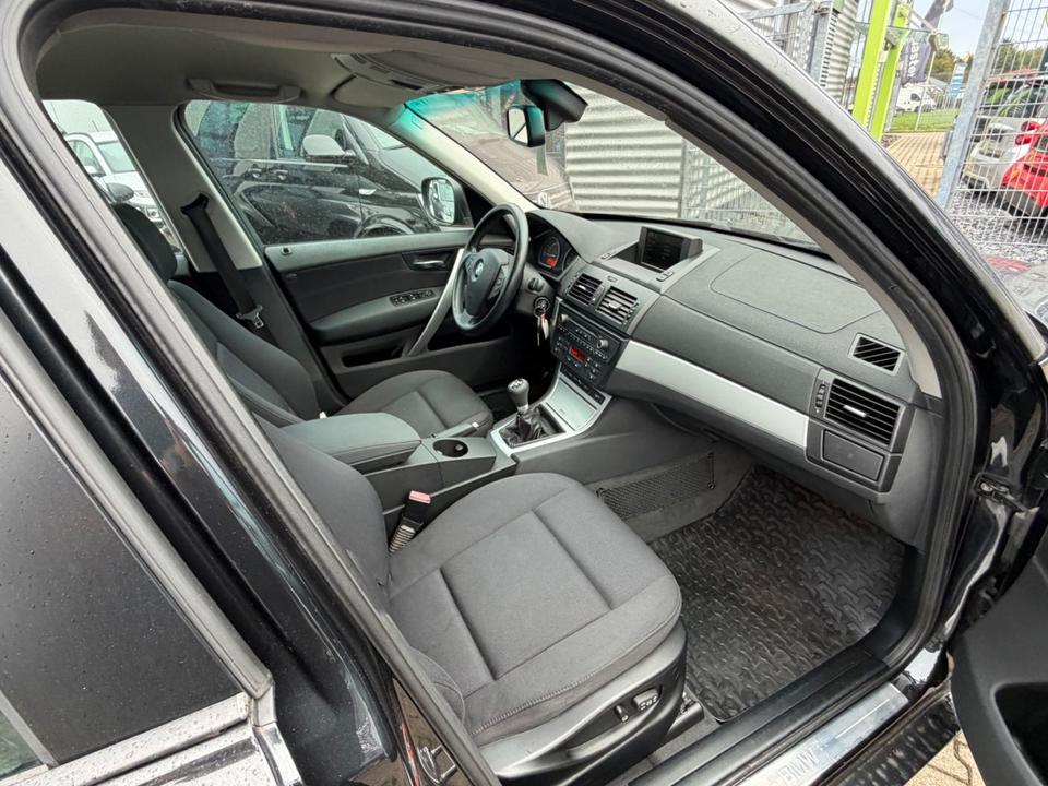 BMW X3 2010 — photo 12