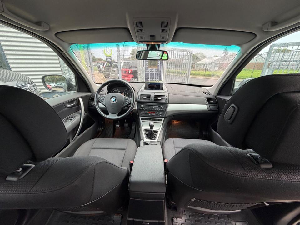 BMW X3 2010 — photo 13