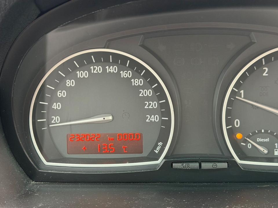 BMW X3 2010 — photo 19