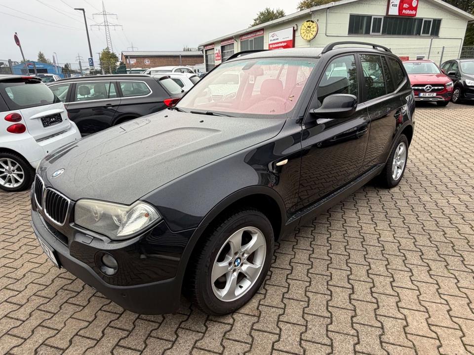 BMW X3 2010 — interior