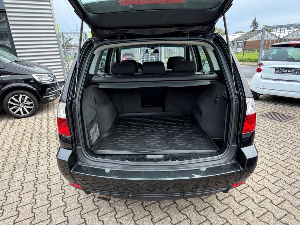 BMW X3 2010 — photo 9