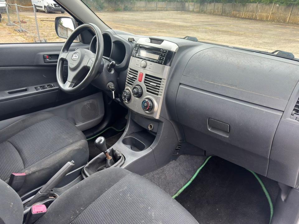 Daihatsu Terios 2006 — photo 5