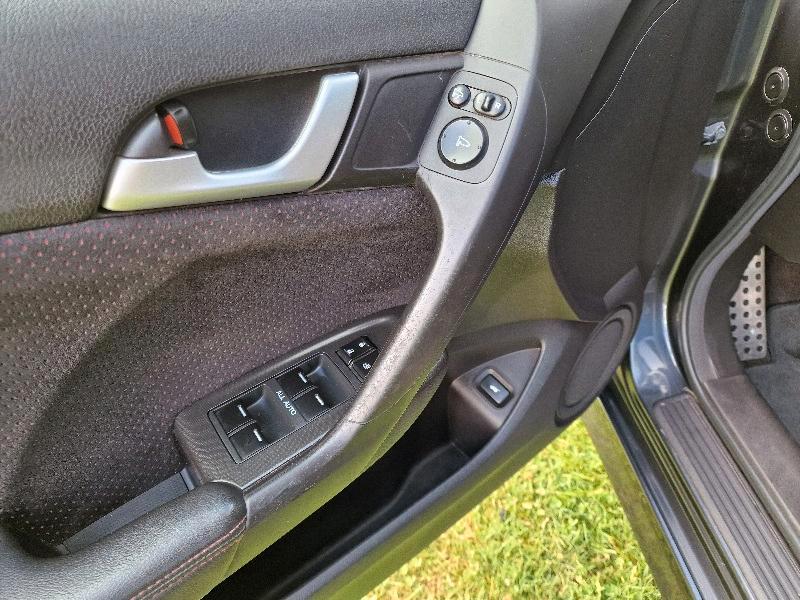 Honda Accord 2011 — photo 13