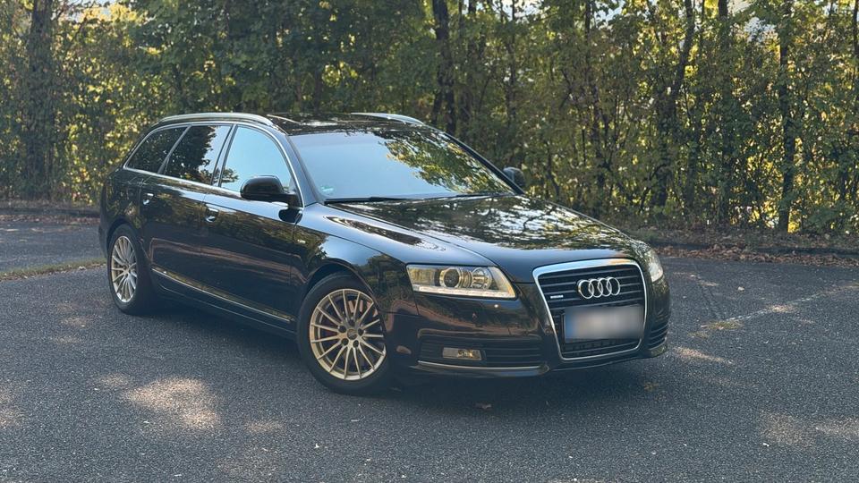 Audi A6 2011 — interior