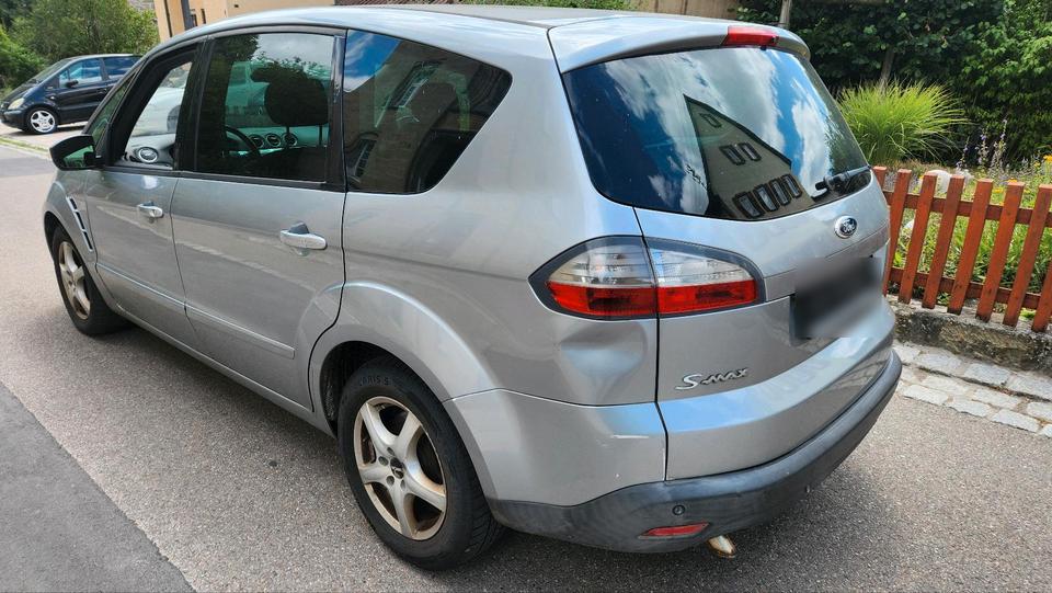 Ford S-Max 2006 — двигун