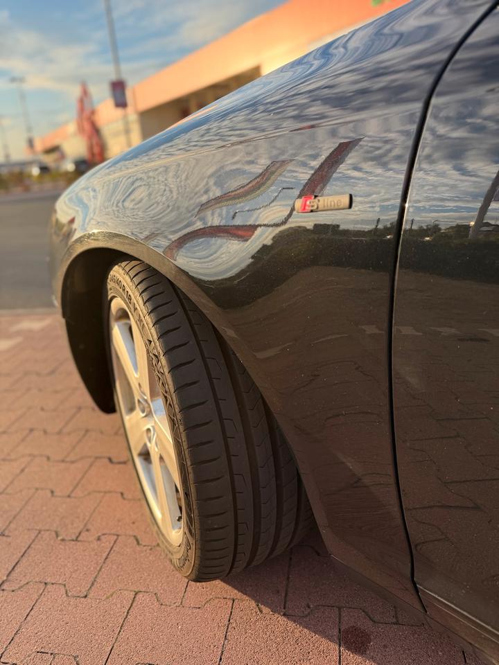 Audi A6 2010 — rear view