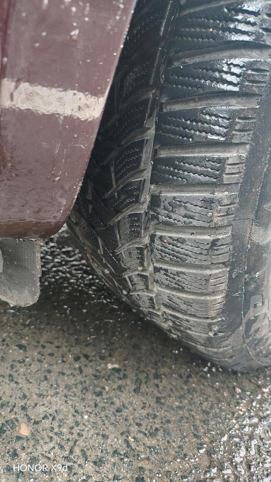 Ford S-Max 2012 — photo 10