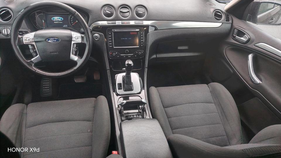 Ford S-Max 2012 — photo 7