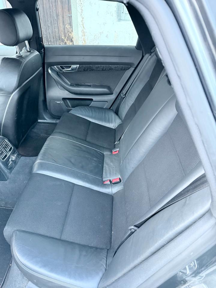 Audi A6 2010 — photo 9