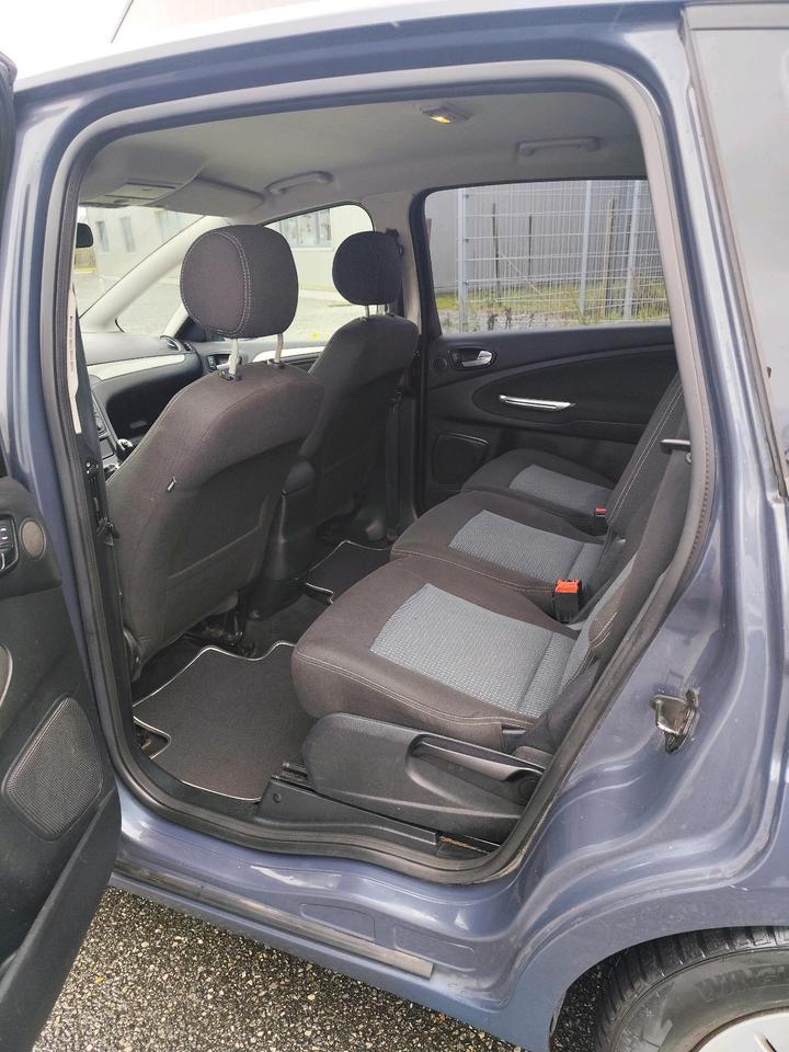 Ford S-Max 2012 — photo 5