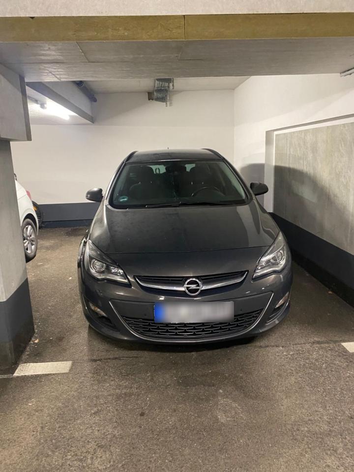Opel Astra 2015 — фото 6