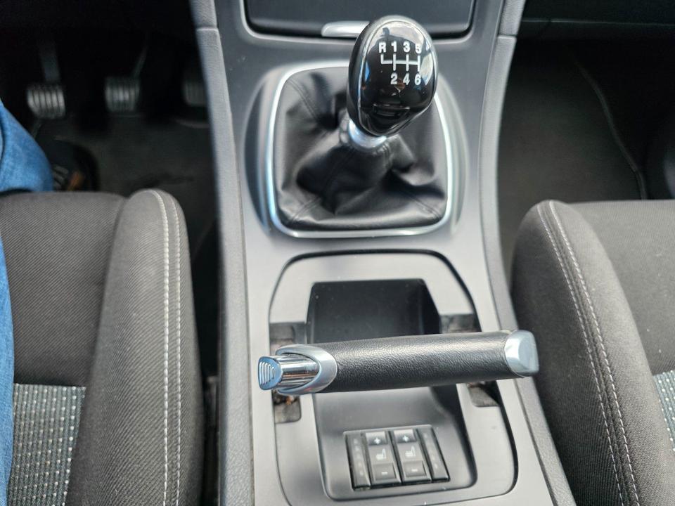 Ford S-Max 2014 — photo 20