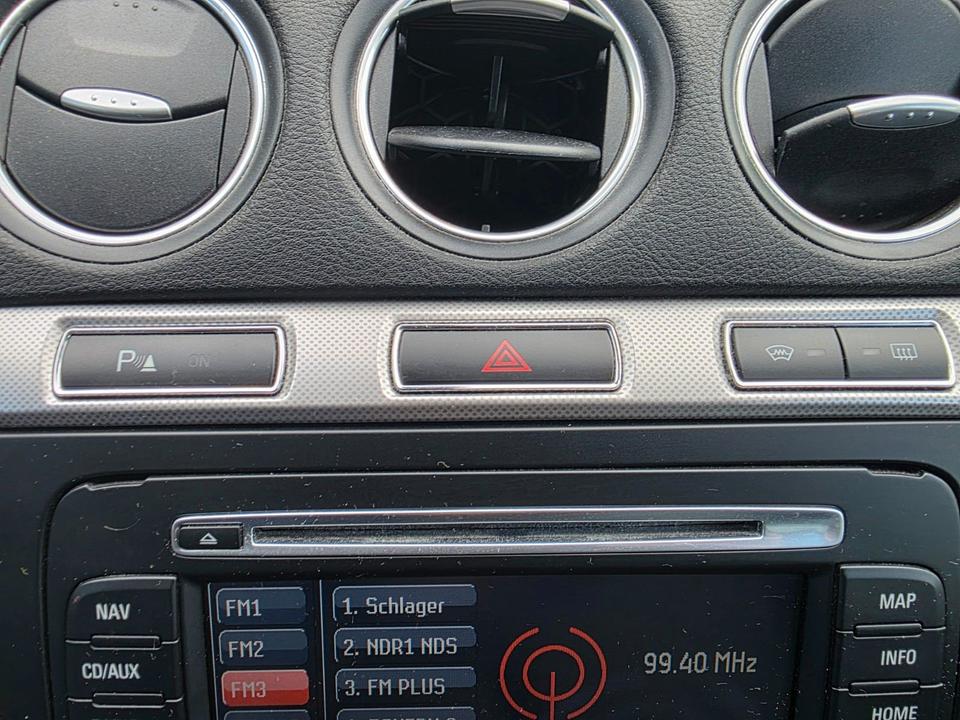 Ford S-Max 2014 — photo 21
