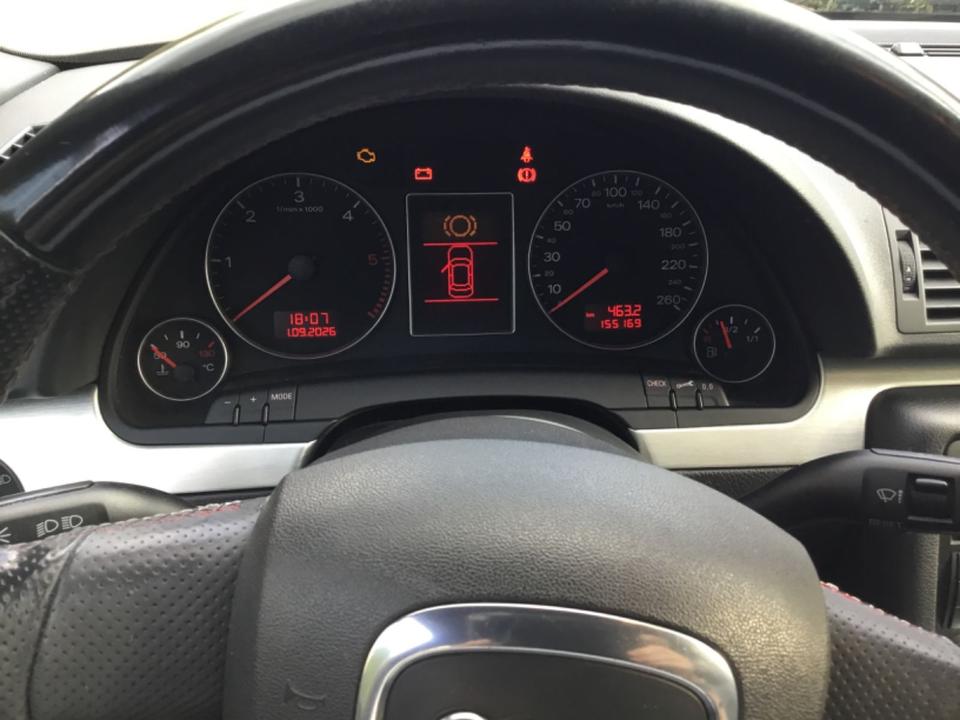 Audi A4 2007 — photo 9