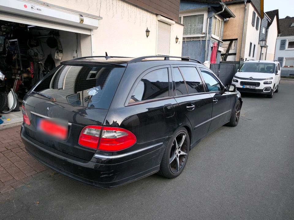 Mercedes Benz E 350 2007 — салон