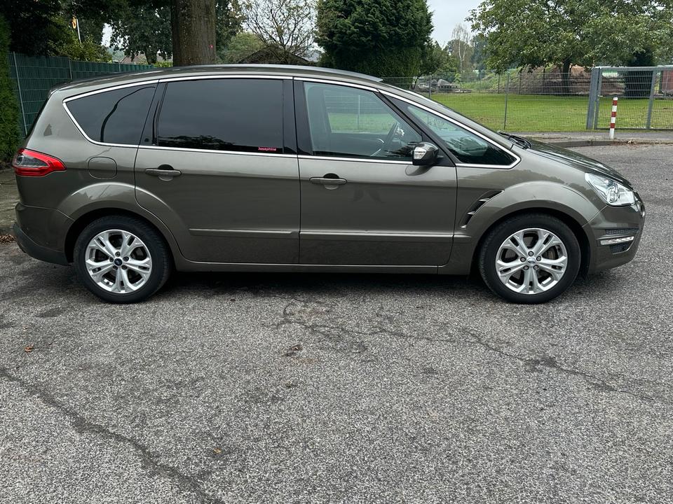 Ford S-Max 2010 — двигун
