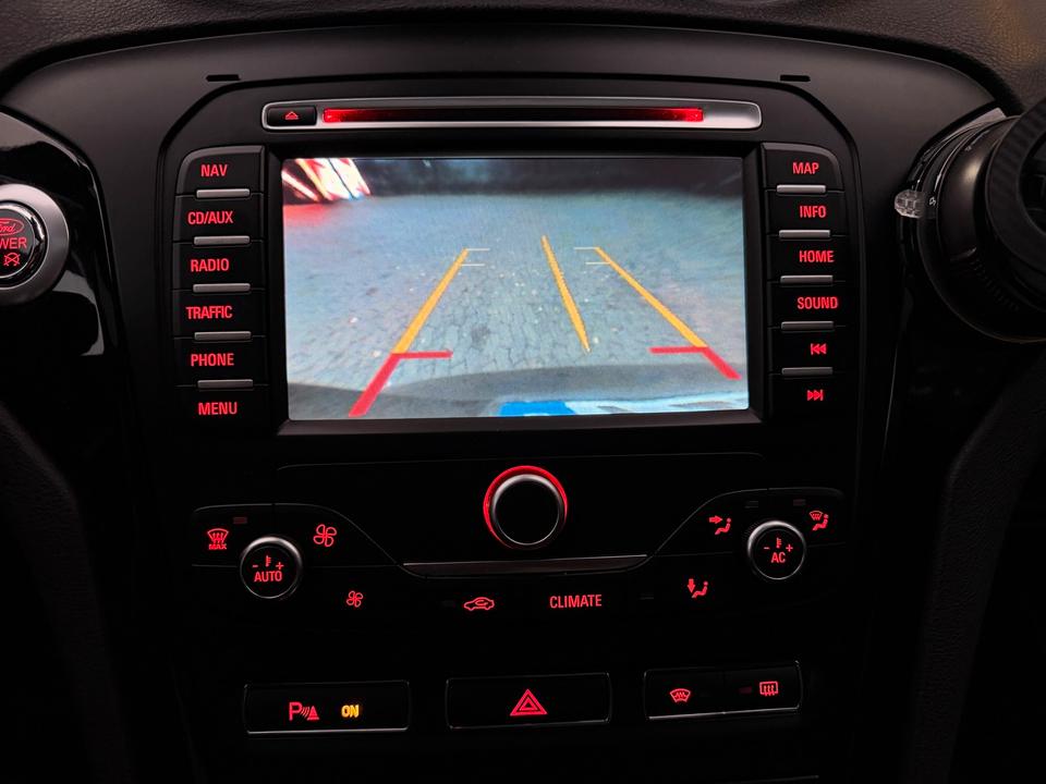 Ford Mondeo 2014 — photo 14