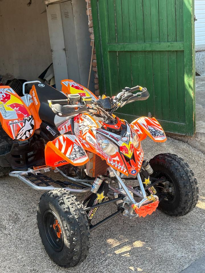 Weitere Motorräder Gelöscht • Polaris Predator 500 2007 — interior