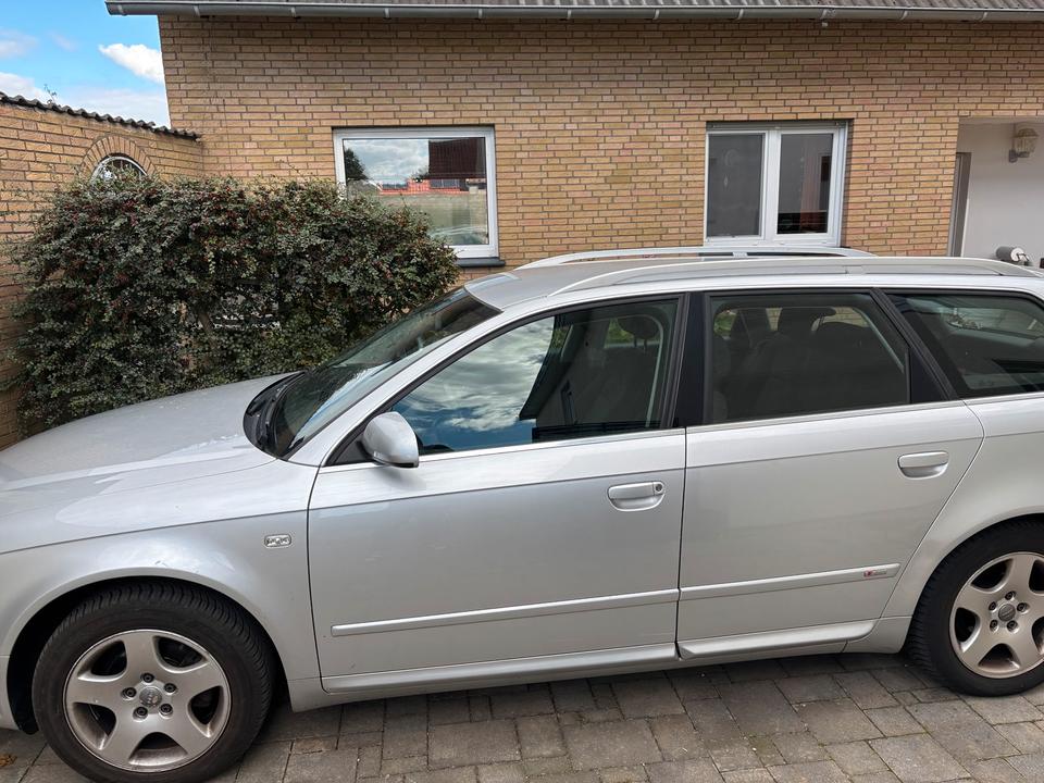 Audi A4 2007 — rear view