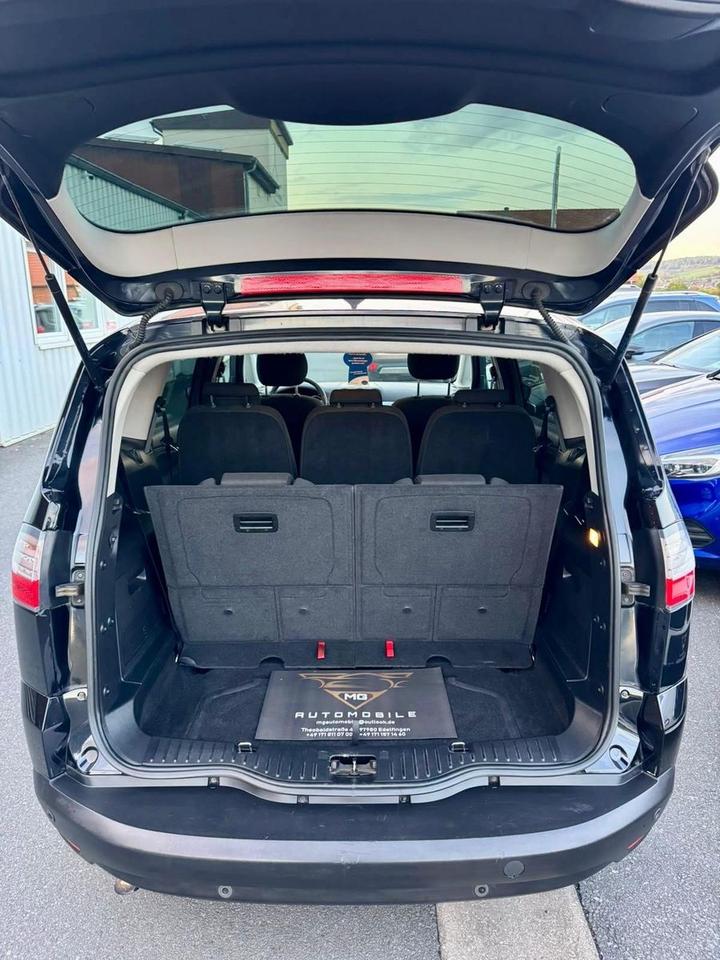Ford S-Max 2009 — photo 15