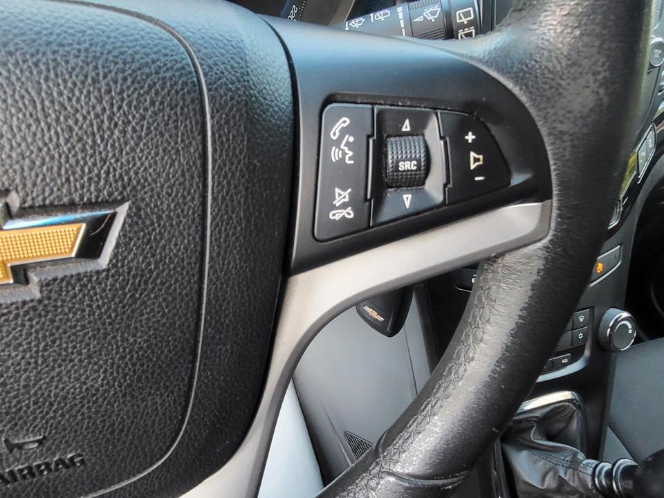 Chevrolet Orlando 2014 — photo 10