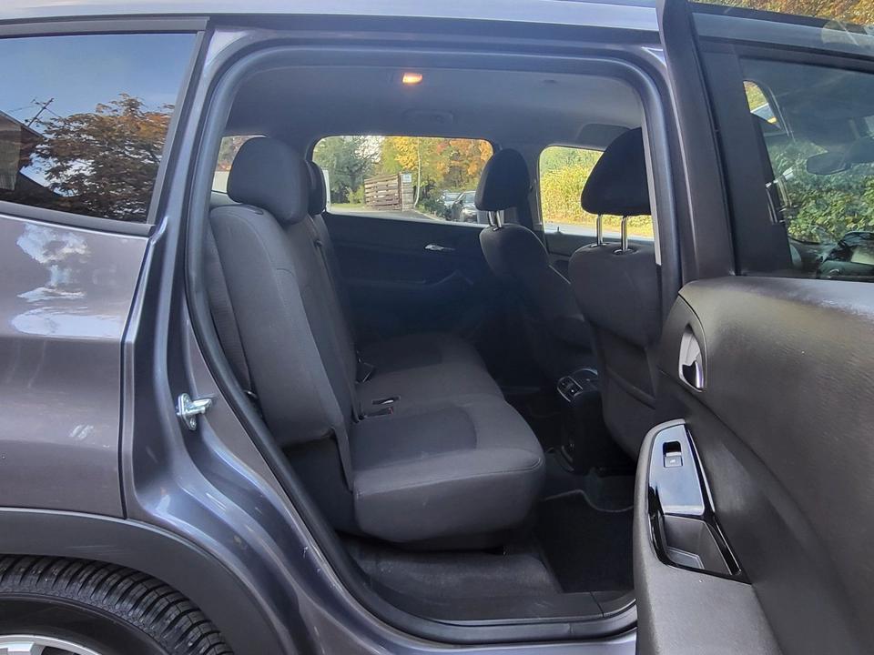 Chevrolet Orlando 2014 — photo 16