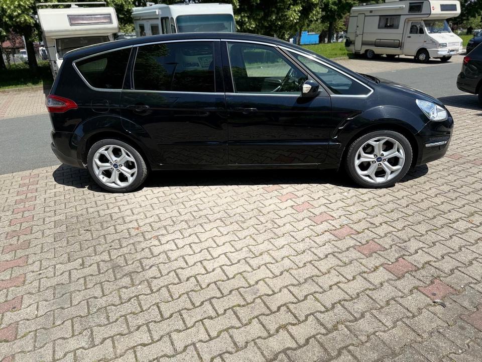 Ford S-Max 2013 — салон
