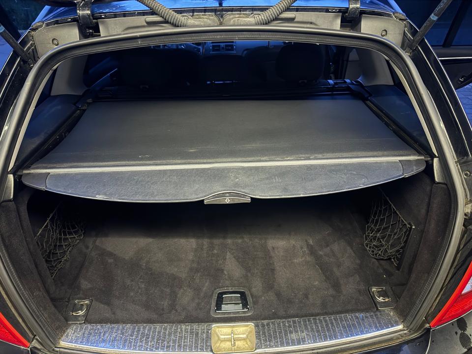 Mercedes Benz C 200 2009 — photo 13