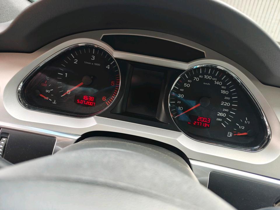 Audi A6 2006 — photo 11