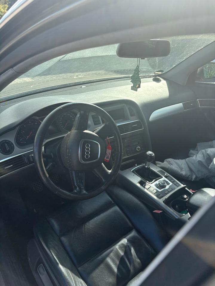 Audi A6 2008 — interior