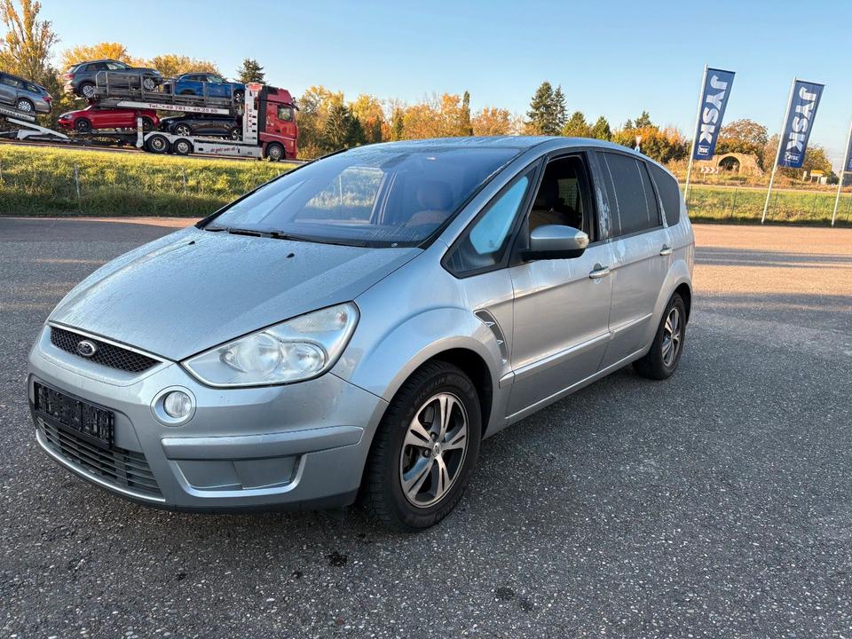 Ford Galaxy 2009 — двигун
