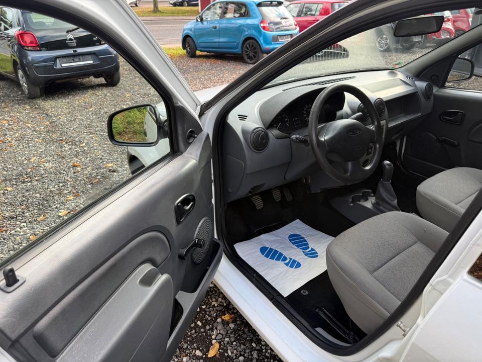 Dacia Logan 2010 — photo 15
