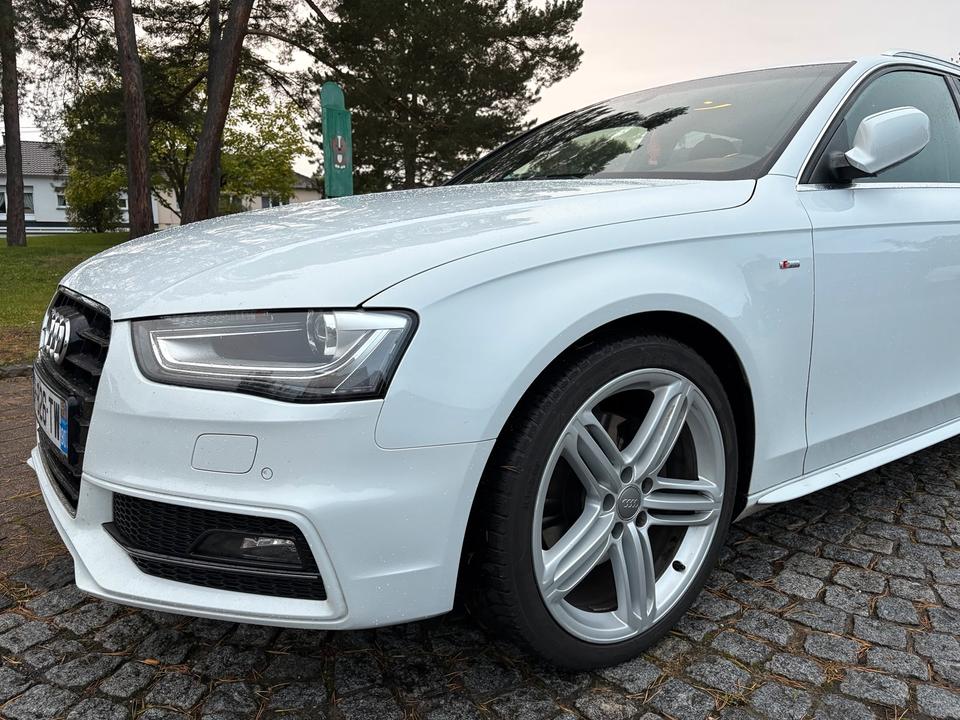 Audi A4 2014 — photo 5